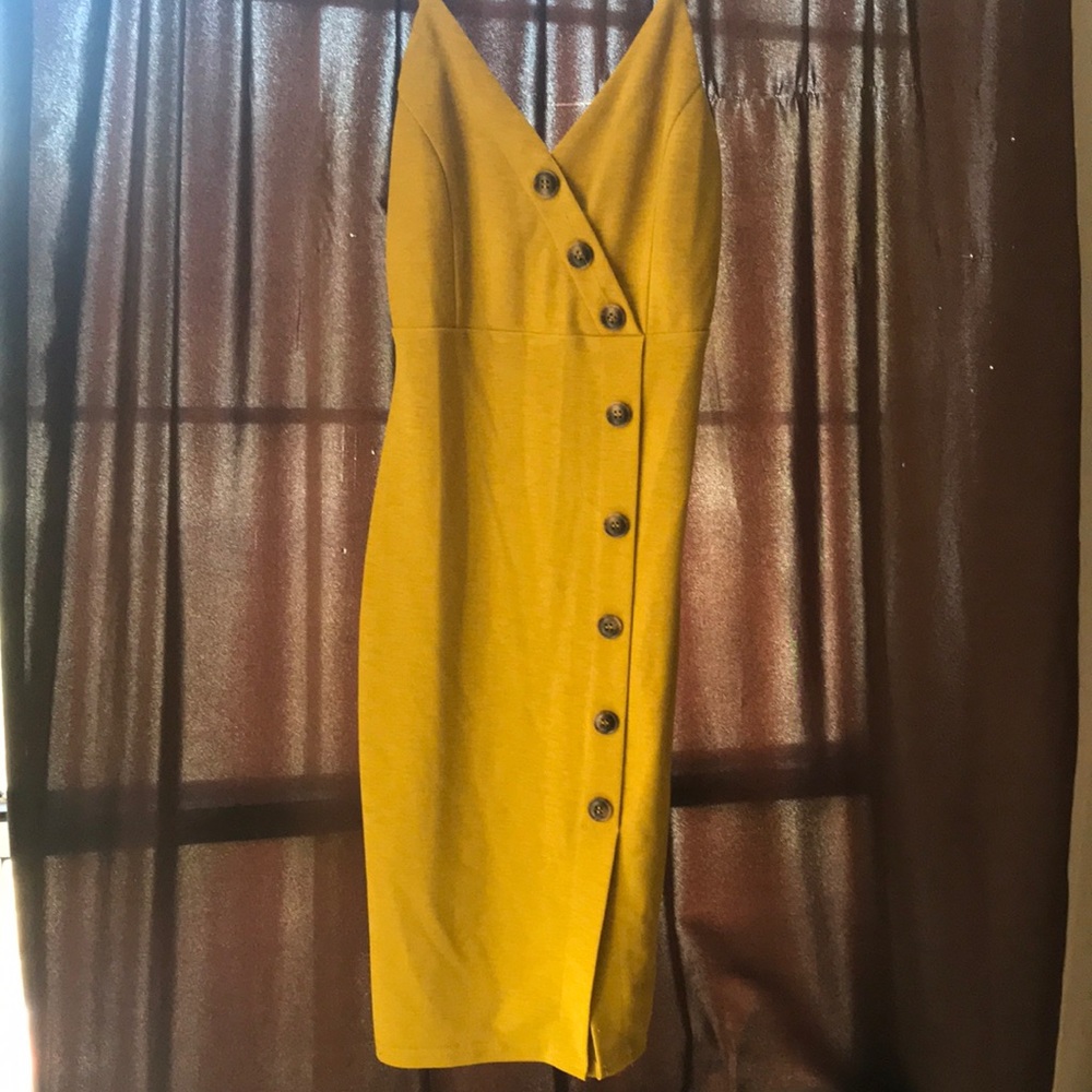 Mustard color yellow